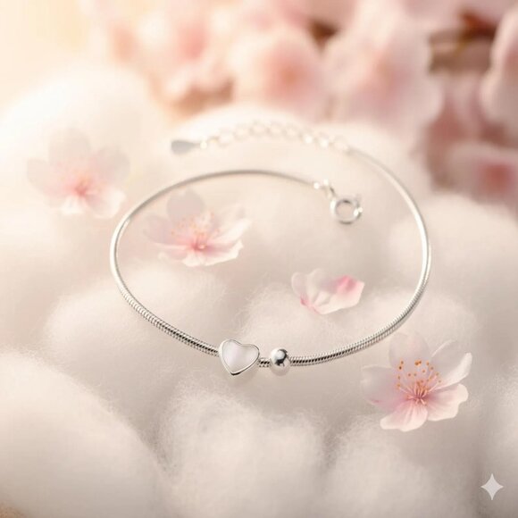 Sterling Silver Love Heart Bead Bracelet, Vintage Style - Picture 4 of 6